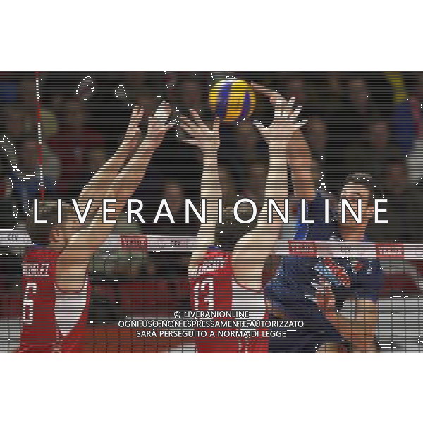 29.09.2013, Kopenhaga, siatkowka, volleyball, Mistrzostwa Europy, final, European Championship, final match, Rosja - Wlochy, Russia - Italy, Simone Parodi (ITA), Evgeny Sivozhelez, Dmitriy Muserskiy (RUS), fot. Tomasz Jastrzebowski / Foto Olimpik / NEWSPIX.PL --- Newspix.pl /AGENZIA ALDO LIVERANI SAS - ITALY ONLY - Russia - Italia Finale Pallavolo Campionato Europeo Volley a Copenhagen 29.09.2013 *** Local Caption *** www.newspix.pl mail us: info@newspix.pl call us: 0048 022 23 22 222 --- Polish Picture Agency by Ringier Axel Springer Poland
