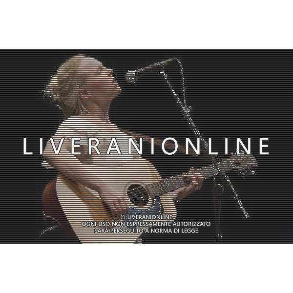 Singer songwriter Laura Marling performs live at The Lowry Theatre, Salford, England, 30th September 2013. ©PHOTOSHOT/AGENZIA ALDO LIVERANI SAS - ITALY ONLY - EDITORIAL USE ONLY