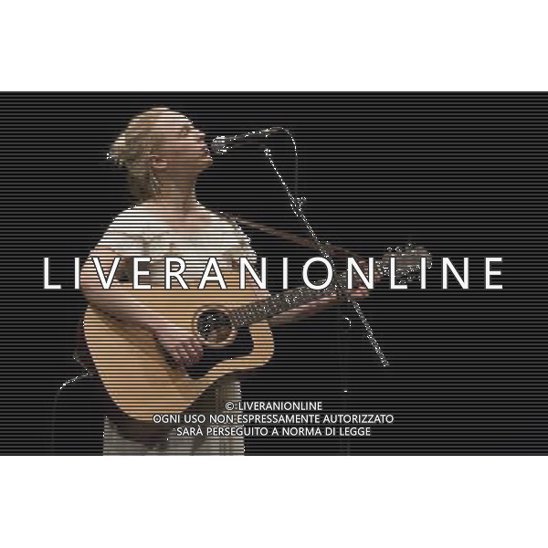 Singer songwriter Laura Marling performs live at The Lowry Theatre, Salford, England, 30th September 2013. ©PHOTOSHOT/AGENZIA ALDO LIVERANI SAS - ITALY ONLY - EDITORIAL USE ONLY