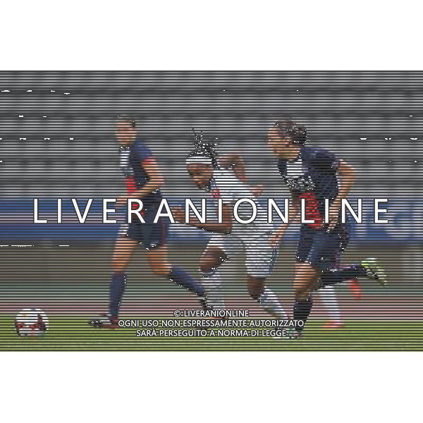 Elodie THOMAS / Sabrina DELANNOY - 29.09.2013 - Paris Saint Germain / Lyon - 4e journee - Feminine Photo: Amandine Noel / Icon Sport AG ALDO LIVERANI SAS ONLY ITALY