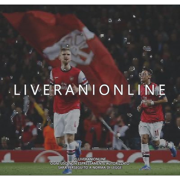 (131002) -- LONDON, Oct. 2, 2013 () -- Mesut Ozil(1st, R) of Arsenal celebrates scoring during the UEFA Champions League Group F match between Arsenal and Napoli at Emirates Stadium in London, Britain, on Oct. 1, 2013. Arsenal won 2-0. (/Wang Lili) ©photoshot/AGENZIA ALDO LIVERANI SAS - ITALY ONLY - EDITORIAL USE ONLY