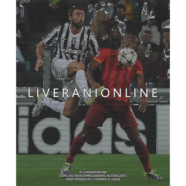 UEFA Champions League 2013/2014 Gruppo B Torino - 02.10.2013 Juventus-Galatasaray Nella Foto:drogba barzagli /Ph.Vitez-Ag. Aldo Liverani