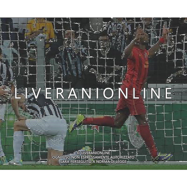 UEFA Champions League 2013/2014 Gruppo B Torino - 02.10.2013 Juventus-Galatasaray Nella Foto:drogba esulta /Ph.Vitez-Ag. Aldo Liverani