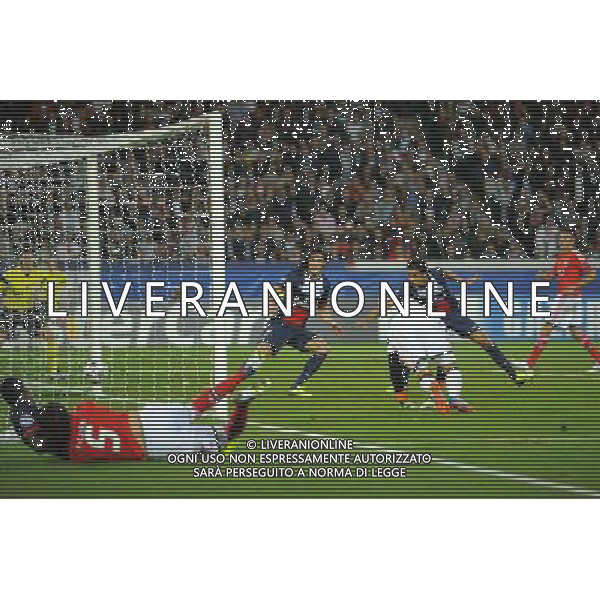 But de MARQUINHOS - 02.10.2013 - Paris Saint Germain / Benfica - Champions League Photo: Amandine Noel / Icon Sport AG ALDO LIVERANI SAS ONLY ITALY