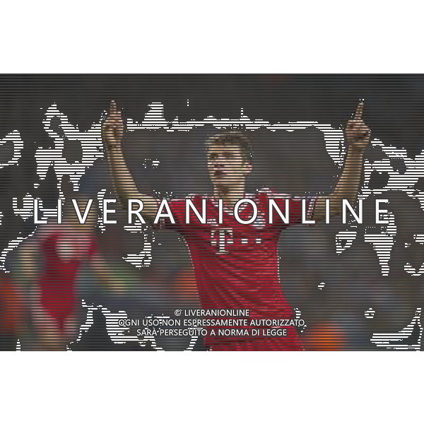 Bayern Munich\'s Thomas Muller celebrates scoring his sides second goal Photo by Stephen White/CameraSport Football - UEFA Champions League Group D - Manchester City v Bayern Munich - Wednesday 2nd October 2013 - Etihad Stadium - Manchester å© CameraSport - 43 Linden Ave. Countesthorpe. Leicester. England. LE8 5PG - Tel: +44 (0) 116 277 4147 - admin@camerasport.com - www.camerasport.com AG ALDO LIVERANI SAS ONLY ITALY