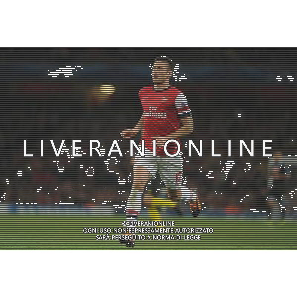  Olivier Giroud playing in the Champions League match between Arsenal and Napoli. Held at the Emirates Stadium, London, on Tuesday October 01, 2013. ©photoshot/AGENZIA ALDO LIVERANI SAS - ITALY ONLY - EDITORIAL USE ONLY