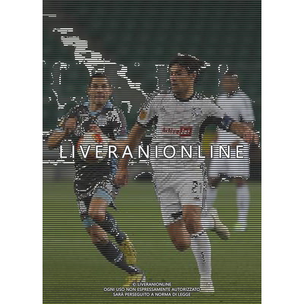 03.10.2013, Warszawa, pilka nozna, football, Liga Europy, Europa League, Legia Warszawa - Apolllon Limassol, Camel Meriem (Apollon), Ivica Vrdoljak (Legia), fot. Tomasz Jastrzebowski / Foto Olimpik/NEWSPIX.PL --- Newspix.pl AG ALDO LIVERANI SAS ONLY ITALY *** Local Caption *** www.newspix.pl mail us: info@newspix.pl call us: 0048 022 23 22 222 --- Polish Picture Agency by Ringier Axel Springer Poland