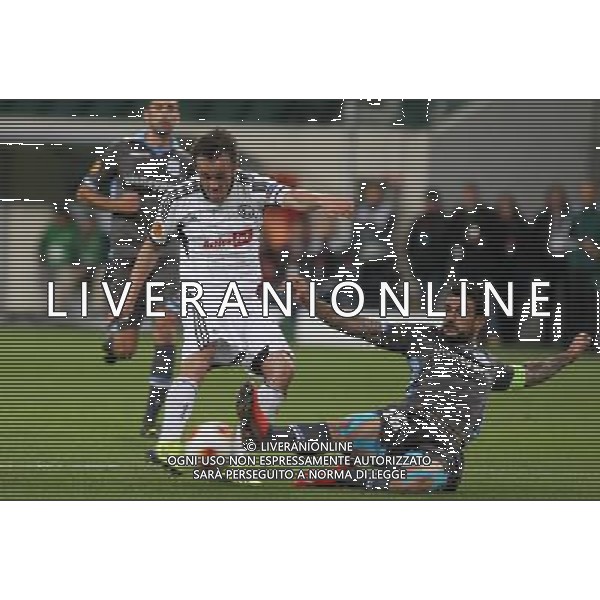 03.10.2013, Warszawa, pilka nozna, football, Liga Europy, Europa League, Legia Warszawa - Apolllon Limassol, Miroslav Radovic (Legia), Georgos Merkis (Apollon), fot. Tomasz Jastrzebowski / Foto Olimpik/NEWSPIX.PL --- Newspix.pl AG ALDO LIVERANI SAS ONLY ITALY *** Local Caption *** www.newspix.pl mail us: info@newspix.pl call us: 0048 022 23 22 222 --- Polish Picture Agency by Ringier Axel Springer Poland