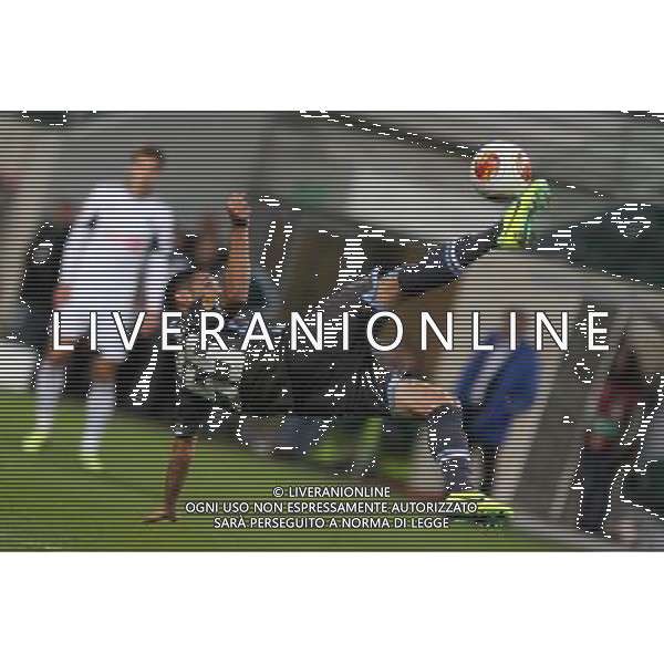 03.10.2013, Warszawa, pilka nozna, football, Liga Europy, Europa League, Legia Warszawa - Apolllon Limassol, Christos Karipidis (Apollon), fot. Tomasz Jastrzebowski / Foto Olimpik/NEWSPIX.PL --- Newspix.pl AG ALDO LIVERANI SAS ONLY ITALY *** Local Caption *** www.newspix.pl mail us: info@newspix.pl call us: 0048 022 23 22 222 --- Polish Picture Agency by Ringier Axel Springer Poland