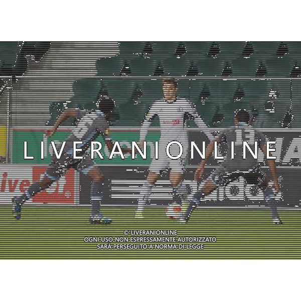 WARSZAWA 03.10.2013 2 KOLEJKA FAZY GRUPOWEJ LIGA EUROPY LEGIA WARSZAWA VS APOLLON LIMASSOL WARSAW 2 ROUND EUROPEAN LEAGUE N Z. MICHAL ZYRO FOT. ALEKSANDER MAJDANSKI / NEWSPIX.PL --- Newspix.pl AG ALDO LIVERANI SAS ONLY ITALY *** Local Caption *** www.newspix.pl mail us: info@newspix.pl call us: 0048 022 23 22 222 --- Polish Picture Agency by Ringier Axel Springer Poland