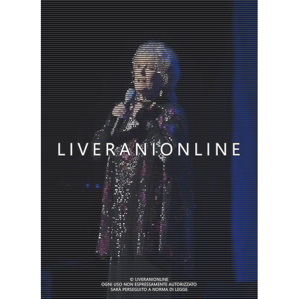 Petula Clark performing at Birmingham Town Hall, England on 7th October 2013. ©photoshot/AGENZIA ALDO LIVERANI SAS - ITALY ONLY - EDITORIAL USE ONLY