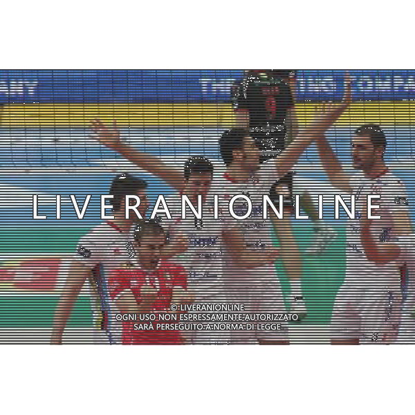 Diatec Trentino - Lube Banca Marche Macerata Volley Maschile Del Monte Supercoppa Italiana 09 ottobre 2013 nella foto l\'esultanza dei giocatori del trentino ©Garbuio/AGENZIA ALDO LIVERANI SAS