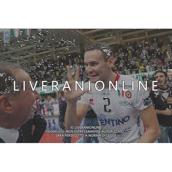 Diatec Trentino - Lube Banca Marche Macerata Volley Maschile Del Monte Supercoppa Italiana 09 ottobre 2013 nella foto l\'esultanza di sintini ©Garbuio/AGENZIA ALDO LIVERANI SAS