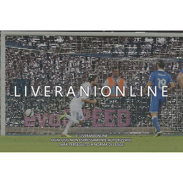 GARA DI QUALIFICAZIONE ALLA COPPA DEL MONDO FIFA 2014 NAPOLI 15 OTTOBRE 2013 STADIO SAN PAOLO ITALIA, ARMENIA NELLA FOTO: GOL ARMENIA FOTO MOSCA- AG. LIVERANI /AGENZIA ALDO LIVERANI SAS