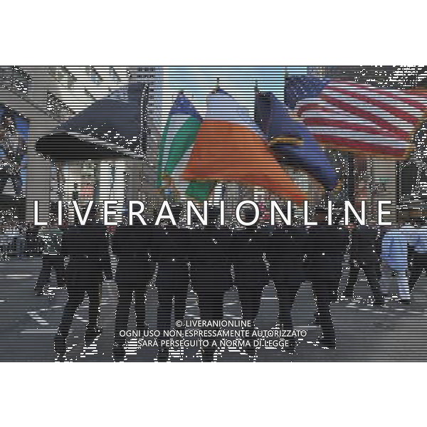 (131014) -- NEW YORK, Oct. 14, 2013 () -- New York policemen march during the 69th Annual Columbus Day Parade in the Fifth Avenue in Manhattan, New York City, on Oct. 14, 2013. Dozens of floats and marching bands participated on Monday the annual celebration of the Italian American culture and heritage. (/Wang Lei) ©Photoshot/Ag. Aldo Liverani s.a.s.-Only Italy-Editorial Use Only