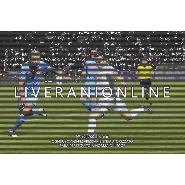 Mathieu VALBUENA - 22.10.2013 - Marseille / Naples - Champions League Photo : Amandine Noel / Icon Sport /AGENZIA ALDO LIVERANI SAS - ITALY ONLY - Marsiglia - Napoli