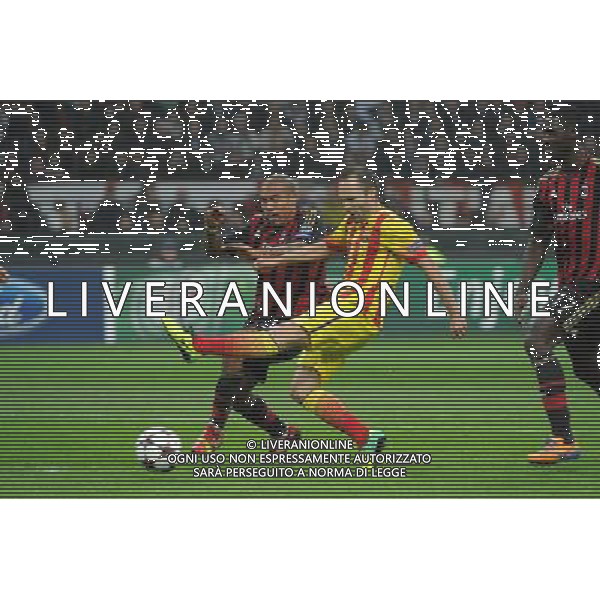 UEFA Champions League - Fase a gironi 3Â° giornata gruppo H Milano 22-10-2013 Stadio Giuseppe Meazza San Siro Milan - Barcellona nella foto occasione Iniesta sull\'1 a 1 foto Roberto Garavaglia - ag. Aldo Liverani