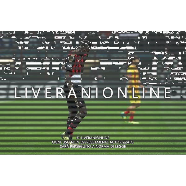 UEFA Champions League - Fase a gironi 3Â° giornata gruppo H Milano 22-10-2013 Stadio Giuseppe Meazza San Siro Milan - Barcellona nella foto Balotelli a fine gara esce dal campo foto Roberto Garavaglia - ag. Aldo Liverani