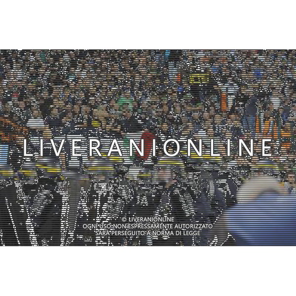 Securite - Supporters de Naples - 22.10.2013 - Marseille / Naples - Champions League Photo: Amandine Noel / Icon Sport /AGENZIA ALDO LIVERANI SAS - ITALY ONLY - Marsiglia - Napoli Champions League
