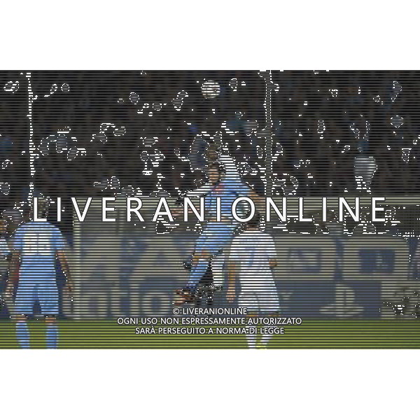 Souleymane DIAWARA / Gonzalo HIGUAIN - 22.10.2013 - Marseille / Naples - Champions League Photo: Amandine Noel / Icon Sport AG ALDO LIVERANI SAS ONLY ITALY