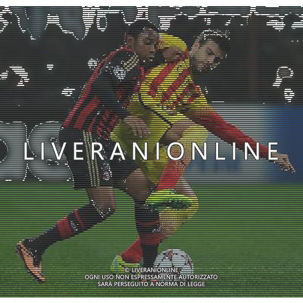 UEFA Champions League 2013/2014 Gruppo H Milano - 22.10.2013 Milan-Barcellona Nella Foto:Robinho-Pique\' Gerard /Ph.Vitez-Ag. Aldo Liverani