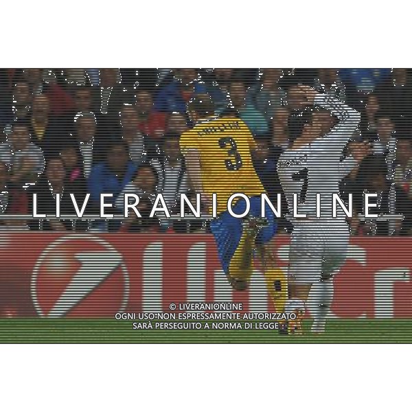 UEFA Champions League 2013/2014 Gruppo B Madrid (Spagna) - 23.10.2013 Real Madrid-Juventus Nella Foto:chiellini colpisce ronaldo /Ph.Vitez-Ag. Aldo Liverani