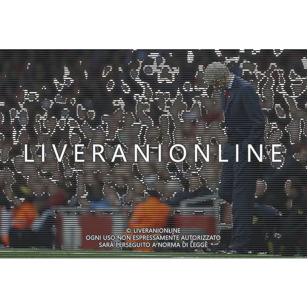 (131023) -- LONDON, Oct. 23, 2013 () -- Arsene Wenger, manager of Arsenal FC reacts during the UEFA Champions League Group F match between Arsenal FC and Borussia Dortmund at Emirates Stadium in London, Britain on Oct. 22, 2013. Arsenal lost 1-2.(/Wang Lili) ©PHOTOSHOT/AGENZIA ALDO LIVERANI SAS - ITALY ONLY - Arsenal v Borussia Dortmund UEFA Champions League Group F 22 ottobre 2013