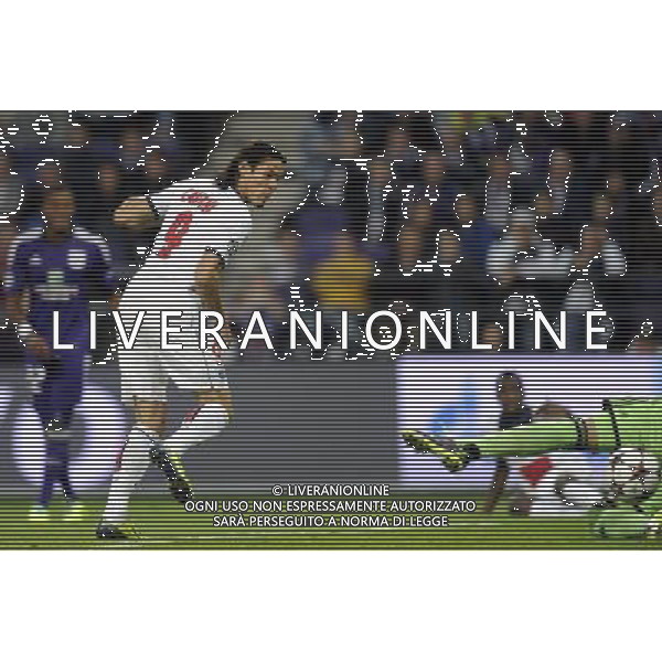 But de Edinson CAVANI - 23.10.2013 - Anderlecht / Paris Saint Germain - Champions League Photo: Amandine Noel / Icon Sport AG ALDO LIVERANI SAS ONLY ITALY