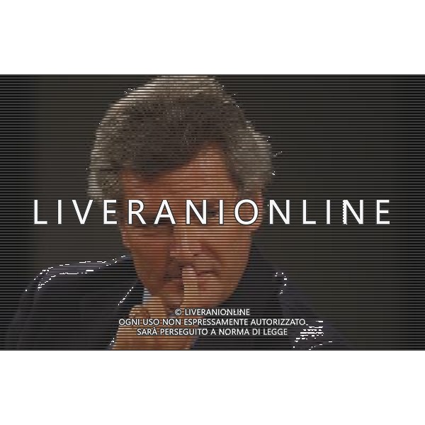MILANO 19/6/2003 VIA PIER LOMBARDO, 14 TEATRO FRANCO PARENTI PRESENTAZIONE DEL LIBRO DI ALAIN ELKANN \'UNA LUNGA ESTATE\' NELLA FOTO ALEIN ELKANN FOTO MARIO ROMANO/AG. ALDO LIVERANI