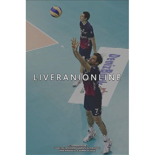 Dennis VAN DER VEEN - 24.10.2013 - Paris / Rzeszow - Champions League Photo : Fred Porcu / Icon Sport AG ALDO LIVERANI SAS ONLY ITALY