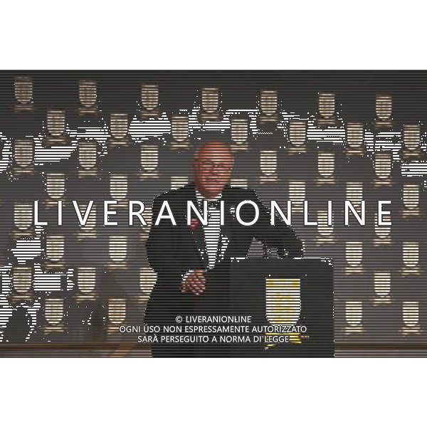 Greg Dyke, FA Chairman talks on stage during the FA150 Gala Dinner commemorating the Football Association\'s 150th year at the Grand Connaught Rooms on October 26, 2013 in London, England. ©photoshot/AGENZIA ALDO LIVERANI SAS - ITALY ONLY - Cena di gala per celebrare il 150mo Anniversario della Federcalcio al Grand Connaught Rooms di Londra