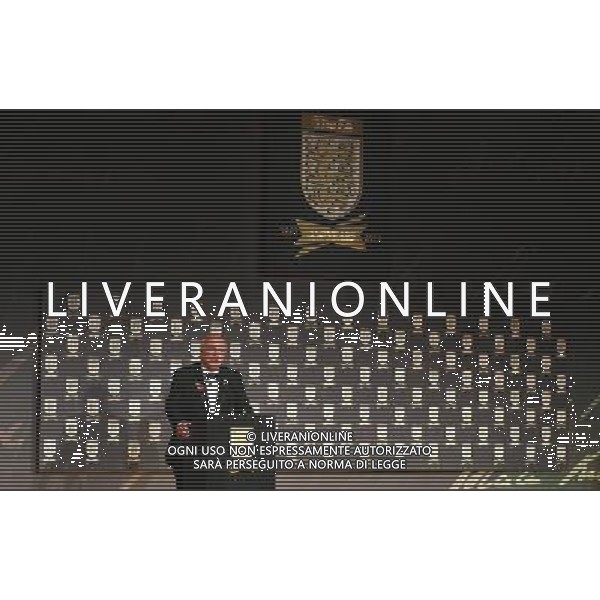 Greg Dyke, FA Chairman talks on stage during the FA150 Gala Dinner commemorating the Football Association\'s 150th year at the Grand Connaught Rooms on October 26, 2013 in London, England. ©photoshot/AGENZIA ALDO LIVERANI SAS - ITALY ONLY - Cena di gala per celebrare il 150mo Anniversario della Federcalcio al Grand Connaught Rooms di Londra