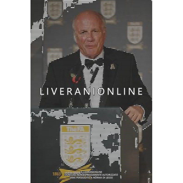 Greg Dyke, FA Chairman talks on stage during the FA150 Gala Dinner commemorating the Football Association\'s 150th year at the Grand Connaught Rooms on October 26, 2013 in London, England. ©photoshot/AGENZIA ALDO LIVERANI SAS - ITALY ONLY - Cena di gala per celebrare il 150mo Anniversario della Federcalcio al Grand Connaught Rooms di Londra