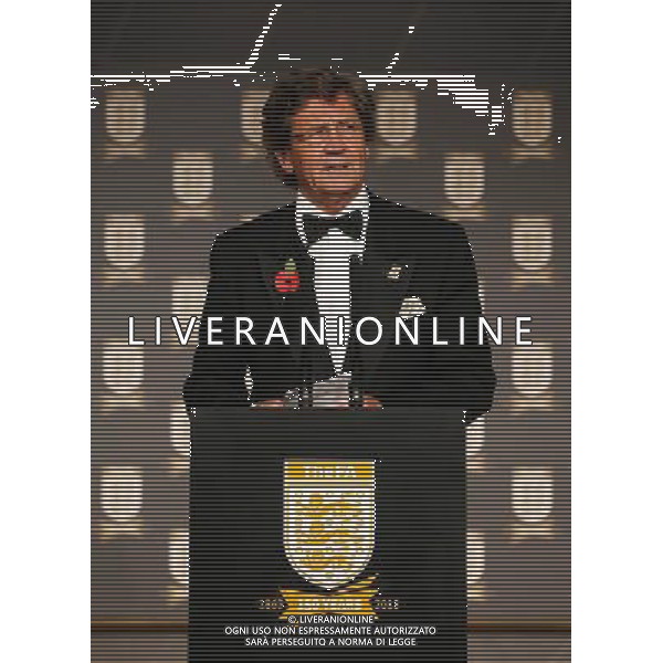 Melvyn Bragg talks on stage during the FA150 Gala Dinner commemorating the Football Association\'s 150th year at the Grand Connaught Rooms on October 26, 2013 in London, England. ©photoshot/AGENZIA ALDO LIVERANI SAS - ITALY ONLY - Cena di gala per celebrare il 150mo Anniversario della Federcalcio al Grand Connaught Rooms di Londra