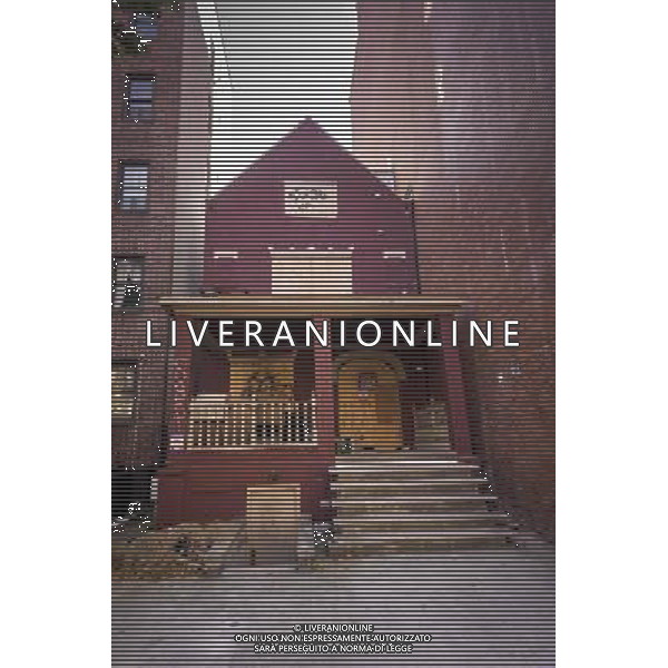 Dilapidated home in the Flatbush neighborhood of Brooklyn in New York on Saturday, November 2, 2013.. ©photoshot/AGENZIA ALDO LIVERANI SAS - ITALY ONLY - Vedute della citta\' di New York