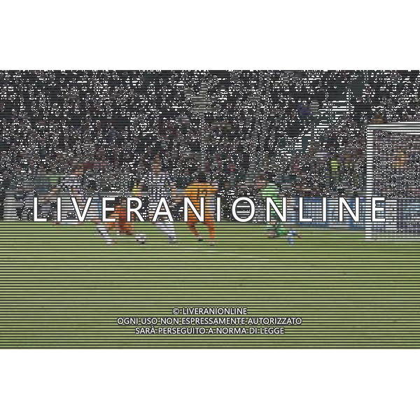 2013 © Matteo Bottanelli (Liverani) - MB Torino 05/11/13 - Calcio - Champions League - Juventus Real Madrid - nella foto: Occasione Marchisio FOTO BOTTANELLI MATTEO-AG ALDO LIVERANI SAS