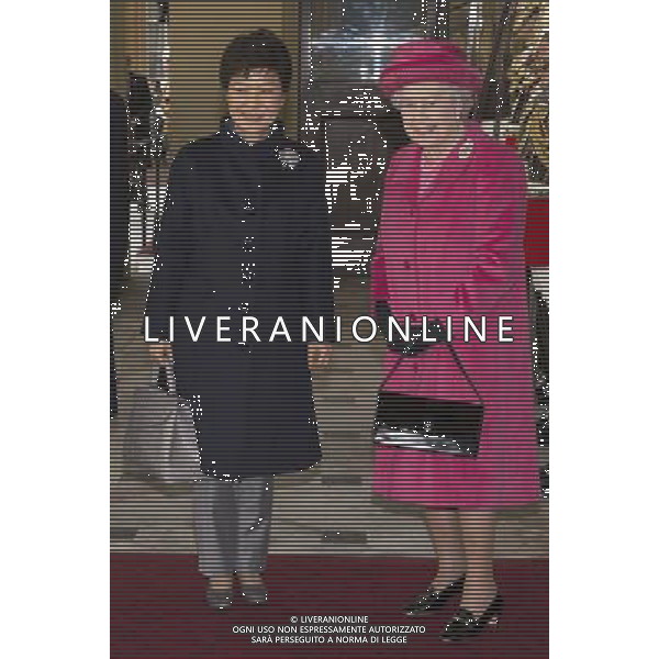 (a) President of the Republic of Korea, Park Geun-hye and Queen Elizabeth II at Buckingham Palace The President of the Republic of Korea, Park Geun-hye State Visit to Britain - 05 Nov 2013 The President of the Republic of Korea, Her Excellency Park Geun-hye arrives at Buckingham Palace for a state visit to Britain from tuesday 5th - thursday 7th November 2013 ©photoshot/AGENZIA ALDO LIVERANI SAS - ITALY ONLY - EDITORIAL USE ONLY