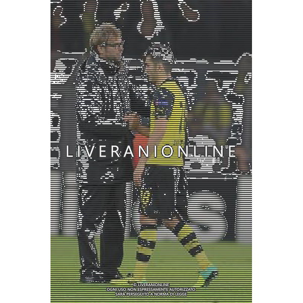 UEFA Champions League match between Borussia Dortmund and Arsenal FC on November 06, 2013 at the Signal Iduna Park stadium in Dortmund, Germany. 06.11.2013, Signal Iduna Park, Dortmund, GER, UEFA CL, Borussia Dortmund vs FC Arsenal, Gruppe F, im Bild Trainer Juergen Klopp (Borussia Dortmund) troestet Nuri Sahin #18 (Borussia Dortmund) nach dem Abpfiff // during UEFA Champions League group F match between Borussia Dortmund and Arsenal FC at the Signal Iduna Park in Dortmund, Germany on 2013/11/07. EXPA Pictures © 2013, PhotoCredit: EXPA/ Eibner-Pressefoto/ Schueler *****ATTENTION - OUT of GER***** ©Photoshot/Ag. Aldo Liverani s.a.s.-Only Italy-Editorial Use Only