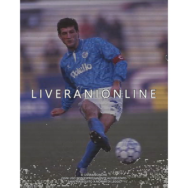 ARCHIVIO LIVERANI NELLA FOTO CIRO FERRARA CON LA MAGLIA DEL NAPOLI AG ALDO LIVERANI SAS