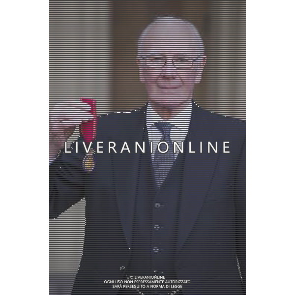 The Right Honourable Sir Menzies Campbell, Member of Parliament for North East Fife, For public and political service after becoming a member of THE ORDER OF THE COMPANIONS OF HONOUR at an Investiture held on the 12th of November 2013 at Buckingham Palace, London, UK. ©photohsot/AGENZIA ALDO LIVERANI SAS - ITALY ONLY - EDITORIAL USE ONLY