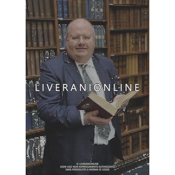 Eric Pickles speaking at the Oxford Union, Oxfordshire, 12 November 2013 ©PHOTOSHOT/AGENZIA ALDO LIVERANI SAS - ITALY ONLY - EDITORIAL USE ONLY