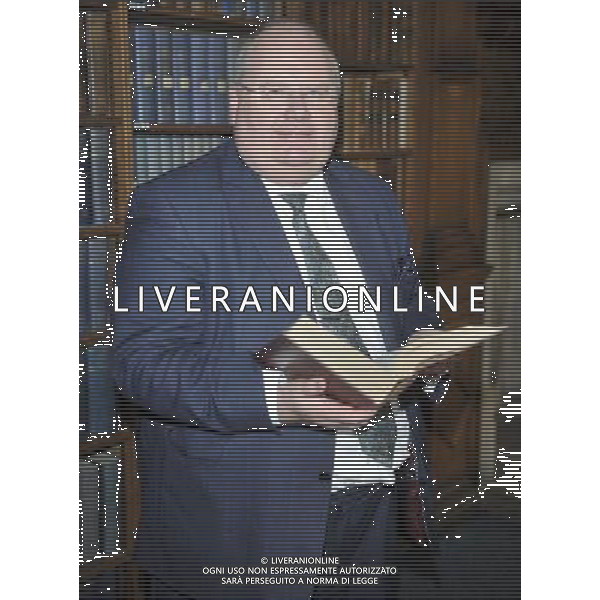 Eric Pickles speaking at the Oxford Union, Oxfordshire, 12 November 2013 ©PHOTOSHOT/AGENZIA ALDO LIVERANI SAS - ITALY ONLY - EDITORIAL USE ONLY