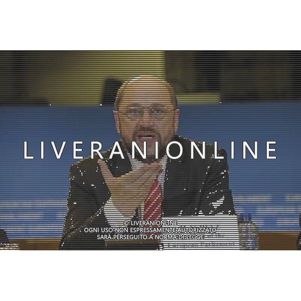 European Parliament President Martin Schulz, center, former European Parliament President Pat Cox, left, and former Polish President Aleksander Kwasniewski address the media on the findings of the European Parliament\'s monitoring mission to Ukraine, at the European Parliament in Brussels, Belgium on 13.11.2013 The mission extended till 28 November till Vilnus summit by Wiktor Dabkowski AG ALDO LIVERANI SAS ONLY ITALY