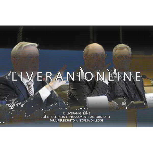 European Parliament President Martin Schulz, center, former European Parliament President Pat Cox, left, and former Polish President Aleksander Kwasniewski address the media on the findings of the European Parliament\'s monitoring mission to Ukraine, at the European Parliament in Brussels, Belgium on 13.11.2013 The mission extended till 28 November till Vilnus summit by Wiktor Dabkowski AG ALDO LIVERANI SAS ONLY ITALY