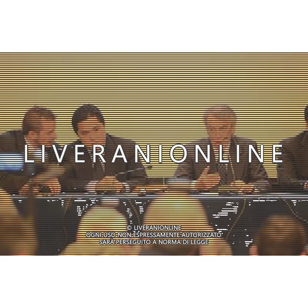 MILANO 15 -11-2013 HOTEL MELIA NUOVO CDA INTER E PASSAGGIO DI CONSEGNE TRA MASSIMO MORATTI ED ERICK THOHIR NELLA FOTO ERICK THOHIR E MASSIMO MORATTI FOTO ALDO GAZZANIGA-AG ALDO LIVERANI SAS