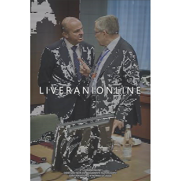 Spanish Minister of Economy Luis de Guindos (L) and Klaus Regling, chief executive of the European Financial Stability Facility ( EFSF ) at the start of the Eurogroup meeting at the EU headquarters in Brussels, Belgium on 14.11.2013 Dijsselbloem said prior to a EU ECOFIN council meeting that Spain has \'turned a corner\' and is on the way to recovery after two years recession. by Wiktor Dabkowski ©photoshot/AGENZIA ALDO LIVERANI SAS - ITALY ONLY - Riunione mensile dei ministri delle finanze Ecofin dell\'Unione europea a Bruxelles, in Belgio 14 novembre 2013