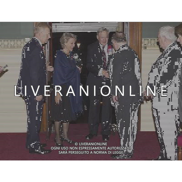 TRH The Duke and Duchess of Gloucester arrives at the annual Royal British Legion Festival of Remembrance in the Royal Festival Hall, London on the 9th November 2013 ©photohsot/AGENZIA ALDO LIVERANI SAS - ITALY ONLY - EDITORIAL USE ONLY ©photoshot/AGENZIA ALDO LIVERANI SAS - ITALY ONLY - EDITORIAL USE ONLY - REALI INGLESI: La Regina Elisabetta II d\'Inghilterra e il marito Filippo Duca di Edimburgo arrivano durante l\'annuale Royal British Legion Festival of Remembrance a Londra