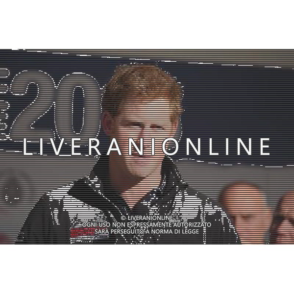 Prince Harry attends the Walking With The Wounded South Pole Allied Challenge Departure Event in Trafalgar Square on November 14, 2013 in London, England. ©photoshot/AGENZIA ALDO LIVERANI SAS - ITALY ONLY - REALI INGLESI: Il principe Harry alla presentazione del Walking With The Wounded sfida al Polo Sud a Trafalgar Square il 14 Novembre 2013 a Londra, Inghilterra.