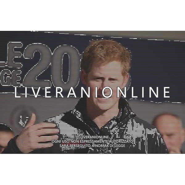 Prince Harry attends the Walking With The Wounded South Pole Allied Challenge Departure Event in Trafalgar Square on November 14, 2013 in London, England. ©photoshot/AGENZIA ALDO LIVERANI SAS - ITALY ONLY - REALI INGLESI: Il principe Harry alla presentazione del Walking With The Wounded sfida al Polo Sud a Trafalgar Square il 14 Novembre 2013 a Londra, Inghilterra.