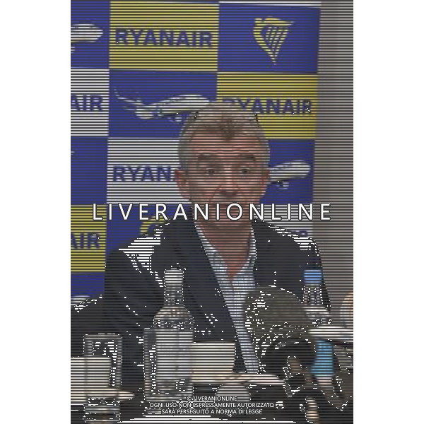 Michael O\'Leary at Ryanair\'s press conference Ryanair today (21 Nov) announced it will open 12 new routes from London Stansted (in April 2014) as well as adding frequencies on 17 existing routes, which will deliver an additional 1,300,000 passengers p.a. and support 1,300 new on-site jobs at London Stansted Airport. Montcalm London City Hotel, London, UK ©photohsot/AGENZIA ALDO LIVERANI SAS - ITALY ONLY - EDITORIAL USE ONLY -